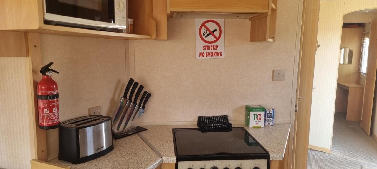 8 Berth Caravan Direct Beach Access 英戈尔德梅尔斯 外观 照片